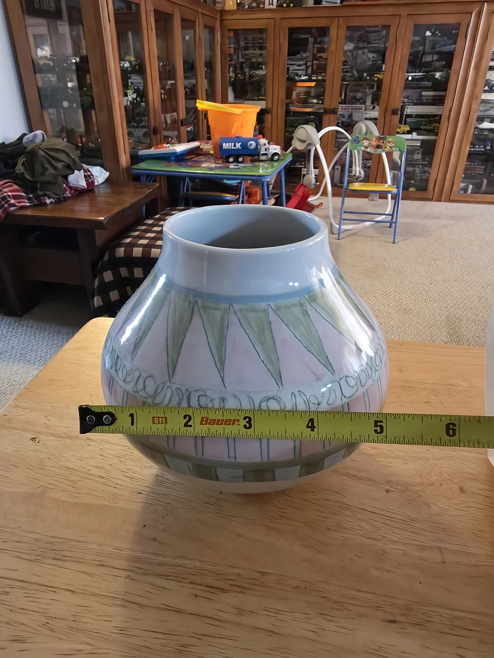George Zarolinski Hand-Painted Pastel Ceramic Vase - Unbranded Pink & Green